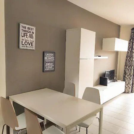Appartamento Oceanblue Modern King Size 1 Bedroom With Seaview And Terrace *
